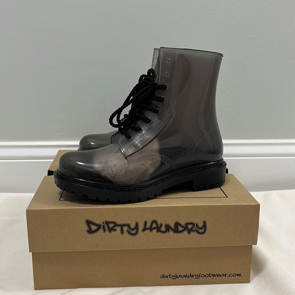 Dirty Laundry Black Clear Rain-boots